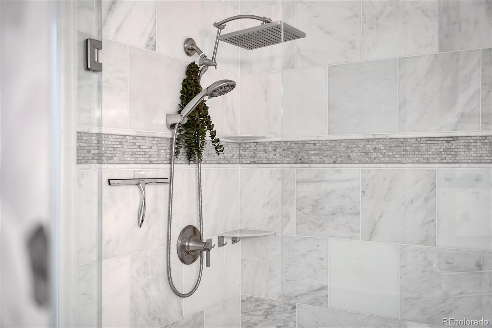 8701 Aberdeen Circle Highlands Ranch, CO 80130 - Photo 25 of 45