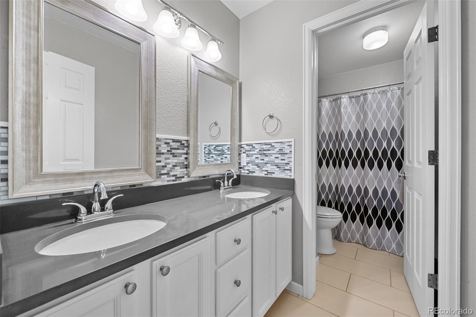 8701 Aberdeen Circle Highlands Ranch, CO 80130 - Photo 27 of 45