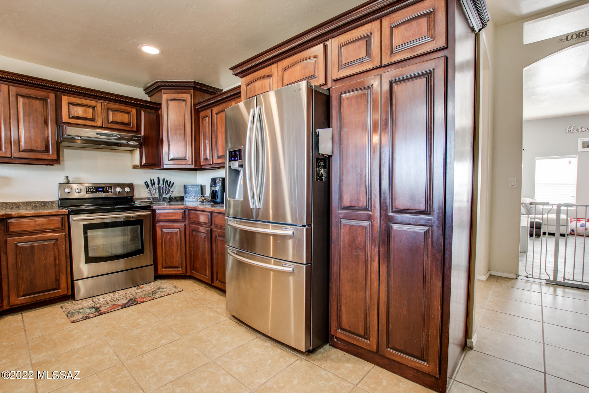 1015 Circulo Mendez Rio Rico, AZ 85648 - Photo 4 of 47