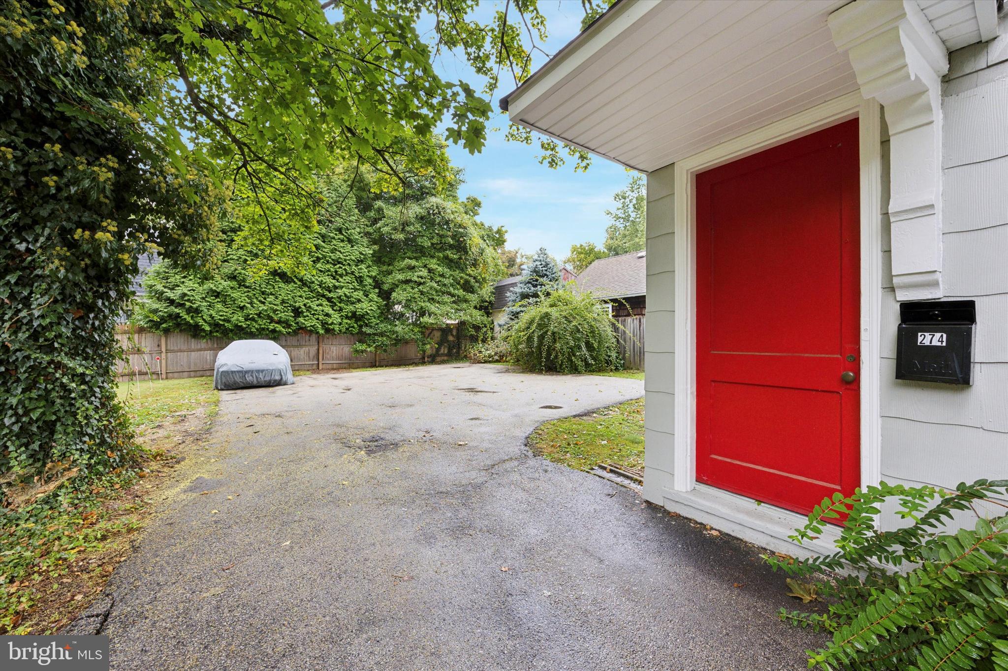 274 Old Eagle School Road Wayne, PA 19087 - Photo 4 of 23 Private Entrance to Unit 2 (Upper Floor)