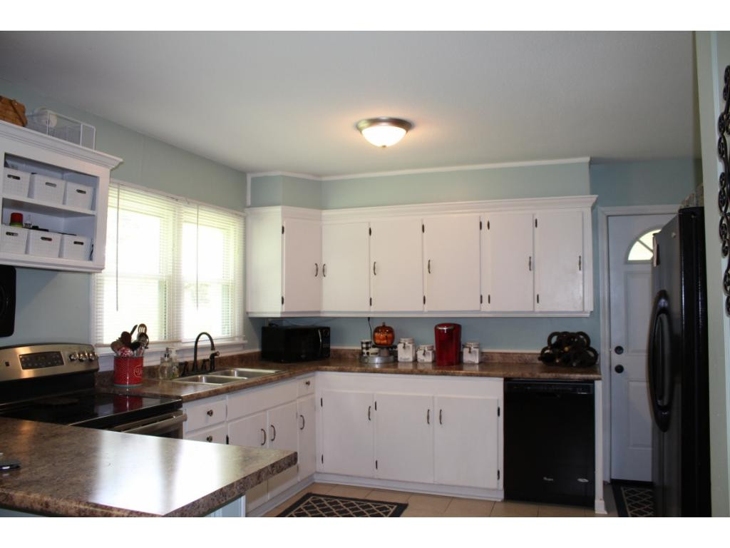 1920 Triangle Road Johnson City, TN 37604 - Photo 6 of 24 Photo 6