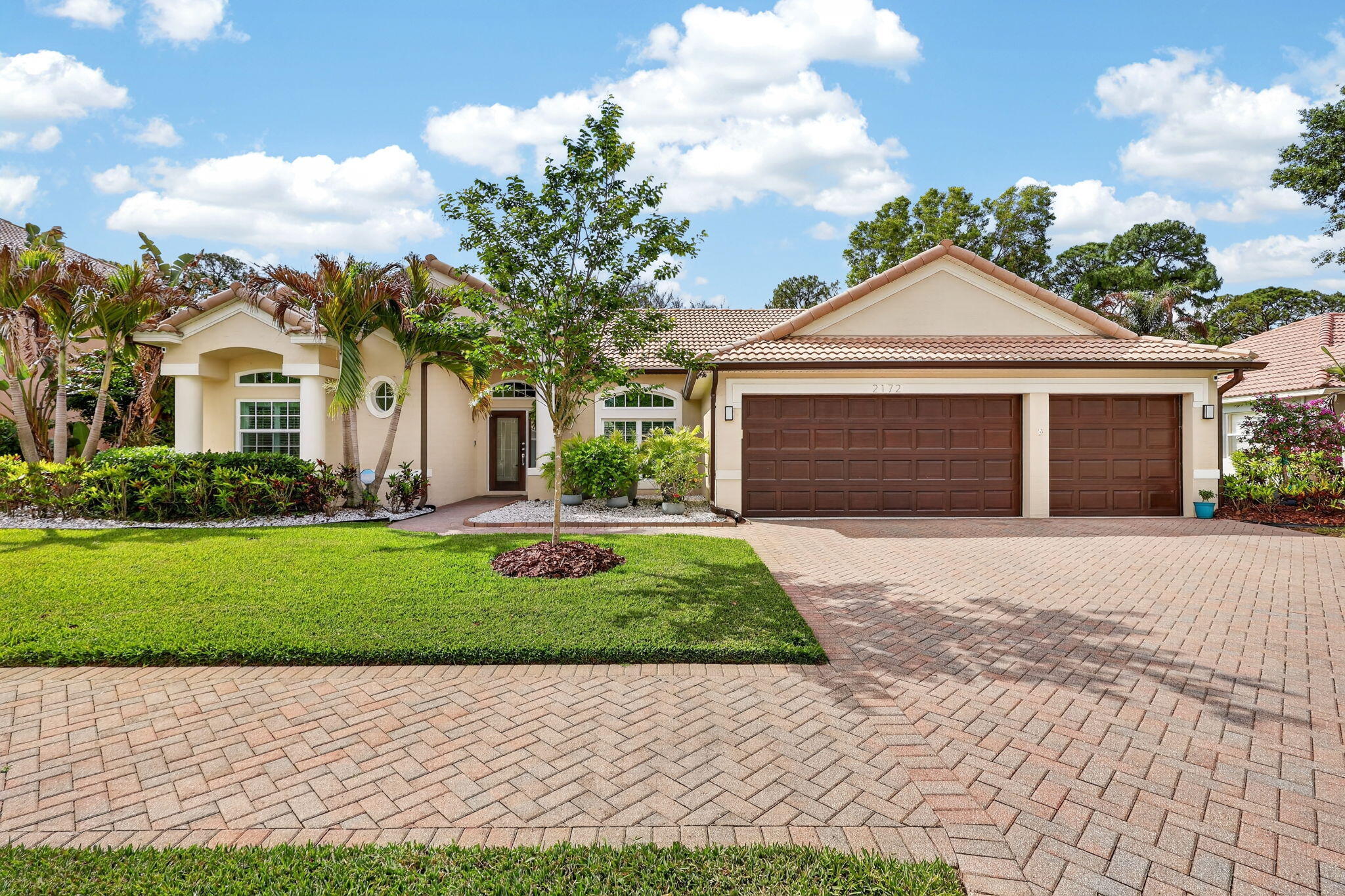 2172 Southwest Panther Trace Stuart, FL 34997 - Photo 1 of 77 1-web-or-mls-7R7A9704