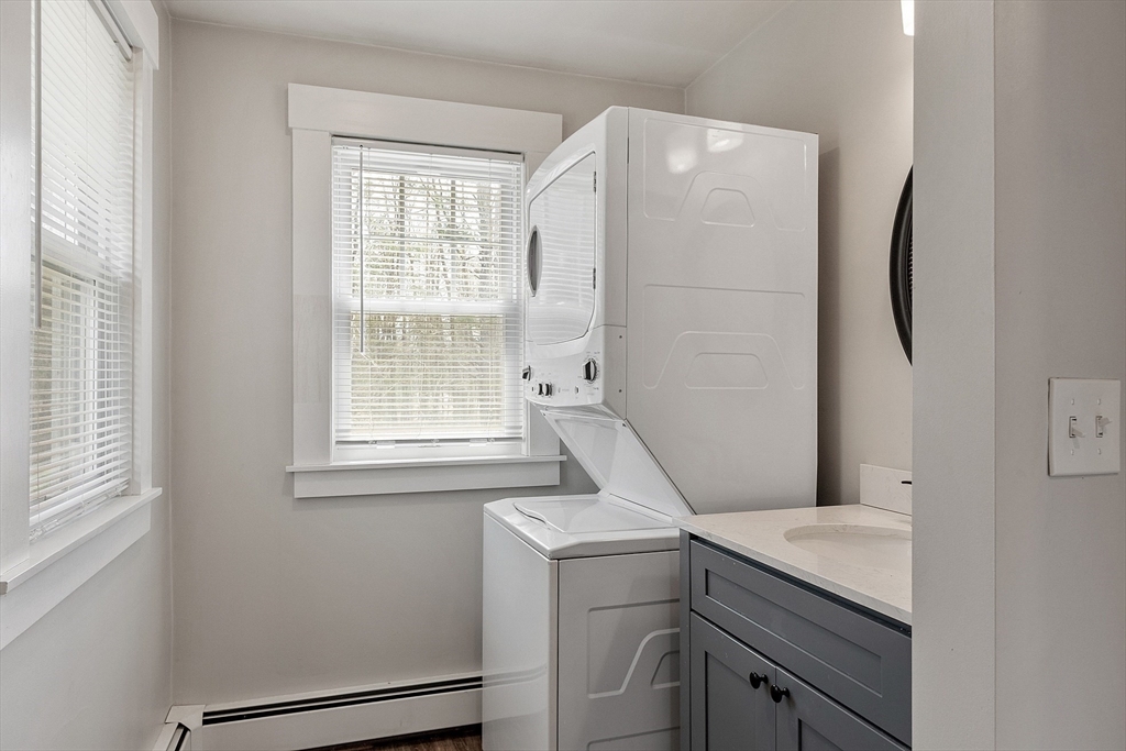 811 Ashby State Road Fitchburg, MA 01420 - Photo 16 of 27 Gallery Image 16