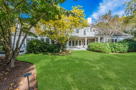 $3,500,000 | 140 Seapuit Road, Osterville, MA 02655