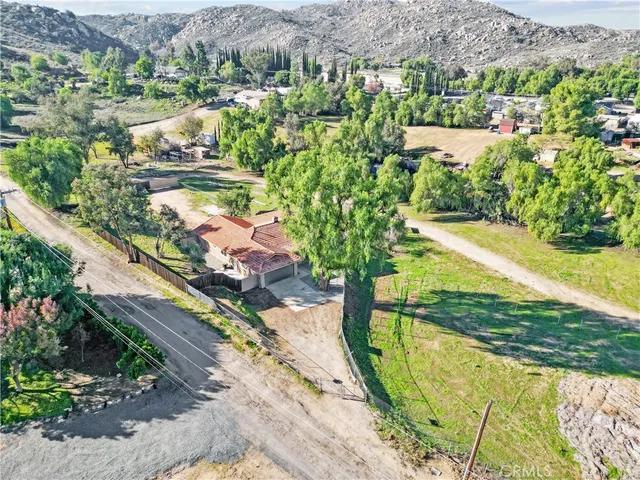 $780,000 | 17551 Holden Drive, Perris, CA 92570