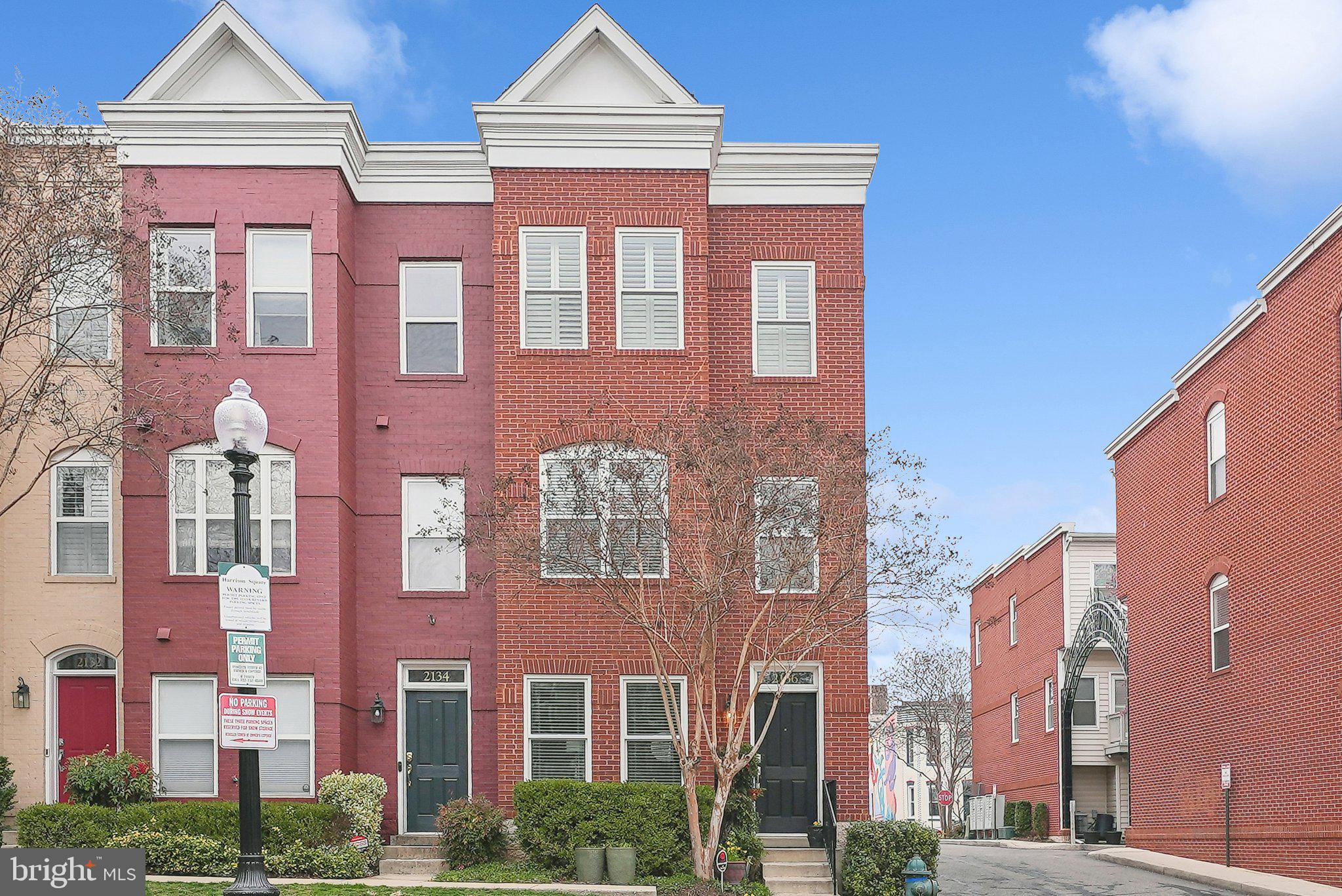 2136 12th Place Northwest Washington, DC 20009 - Photo 27 of 32 a front view of a multi story building