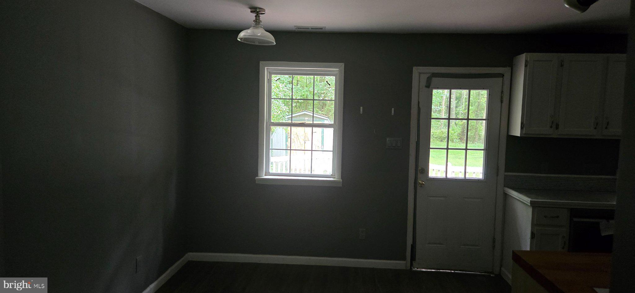 648 Penns Grove Auburn Road Carneys Point, NJ 08069 - Photo 12 of 14 Gallery Image 12