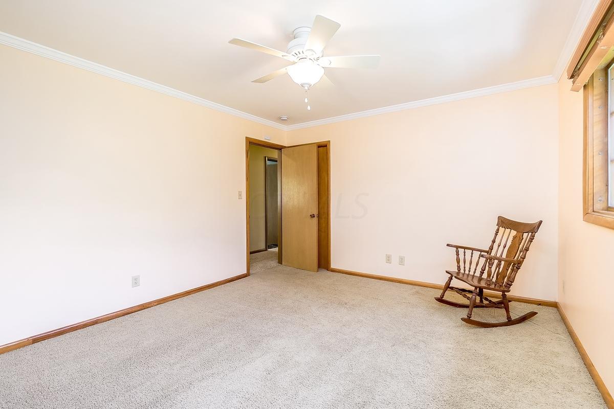 3905 Bramford Road Columbus, OH 43220 - Photo 27 of 54