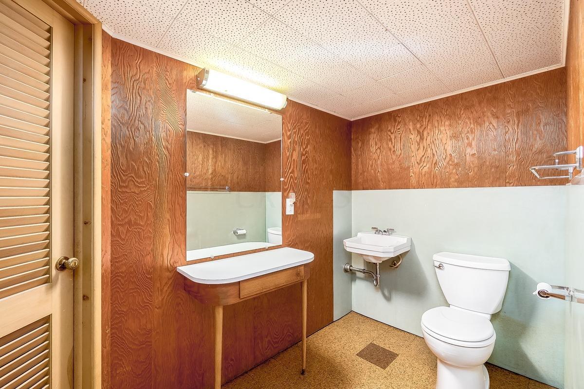 3905 Bramford Road Columbus, OH 43220 - Photo 37 of 54