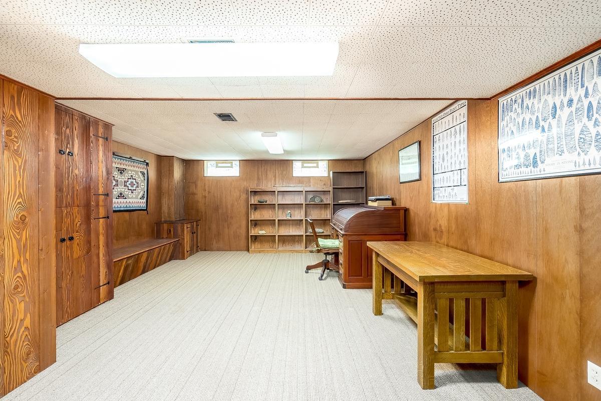 3905 Bramford Road Columbus, OH 43220 - Photo 38 of 54