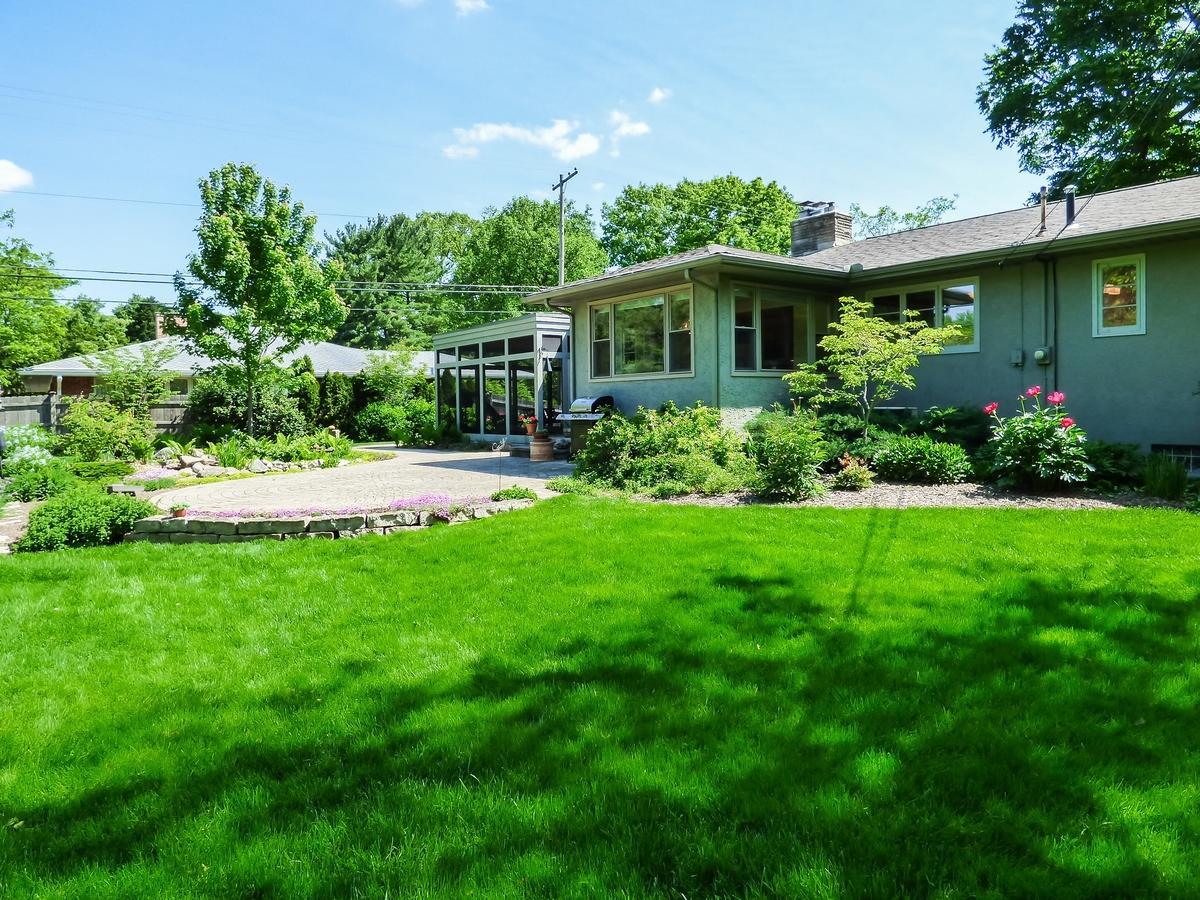 3905 Bramford Road Columbus, OH 43220 - Photo 50 of 54