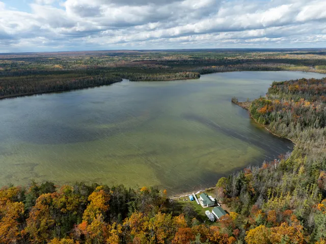 $5,000,000 | 5860 Turtle Lake Road, Gaylord, MI 49735