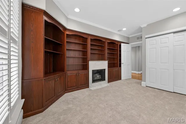 $475,000 | 7542 Wydown Boulevard, Unit A, Clayton, MO 63105