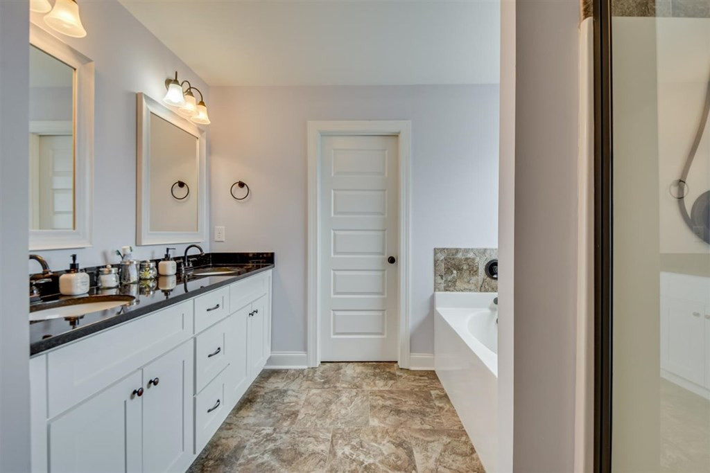 4419 Raleigh Drive Grovetown, GA 30813 - Photo 25 of 40 Dual vanities