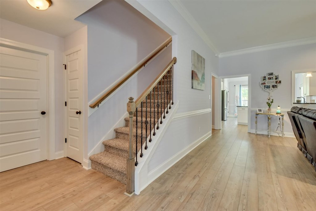 4419 Raleigh Drive Grovetown, GA 30813 - Photo 33 of 40 Stairway to 4th. bedroom.