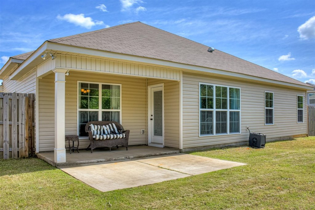 4419 Raleigh Drive Grovetown, GA 30813 - Photo 38 of 40 Covered Porch and Patio