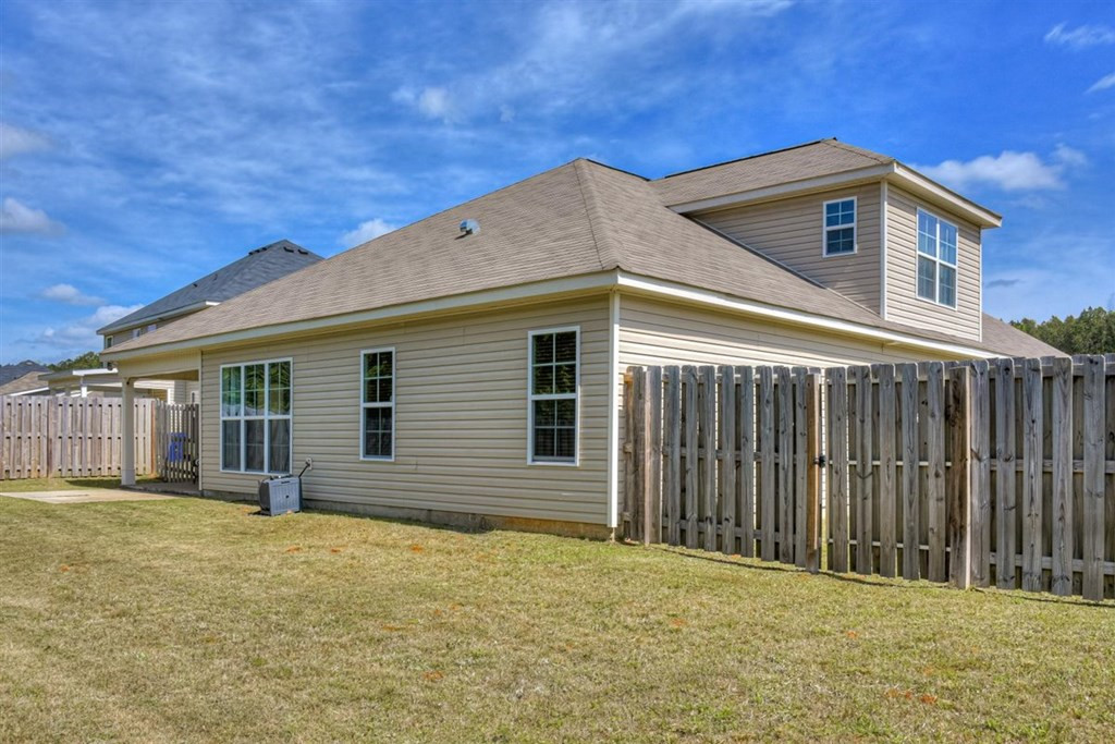 4419 Raleigh Drive Grovetown, GA 30813 - Photo 40 of 40 4th. view of backyard.