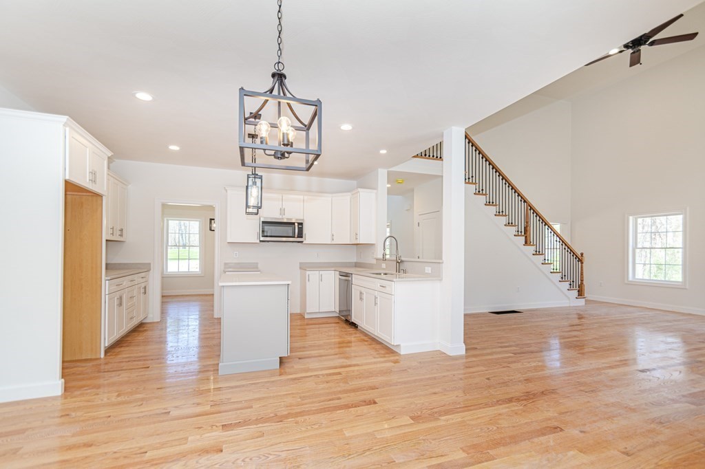 4 Cooper Lane Methuen, MA 01844 - Photo 17 of 42