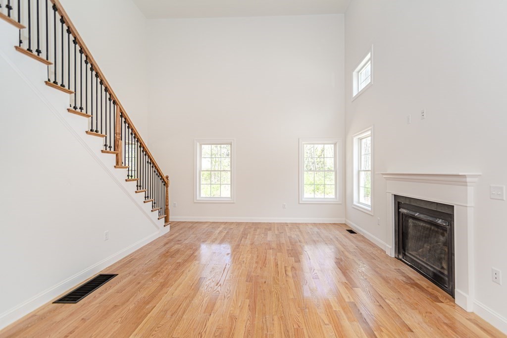 4 Cooper Lane Methuen, MA 01844 - Photo 18 of 42