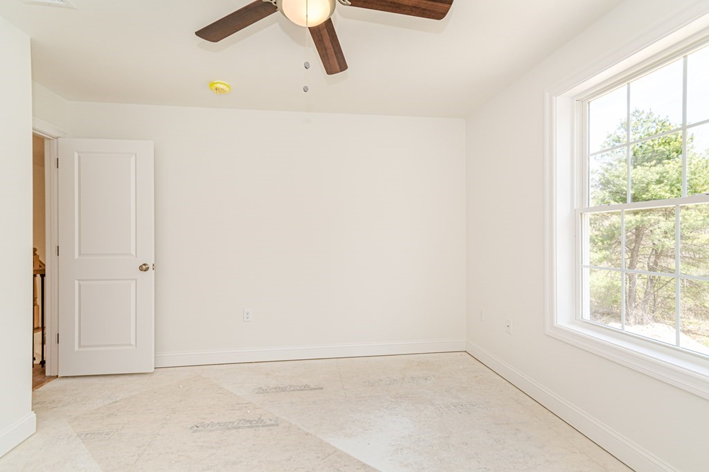 4 Cooper Lane Methuen, MA 01844 - Photo 28 of 42