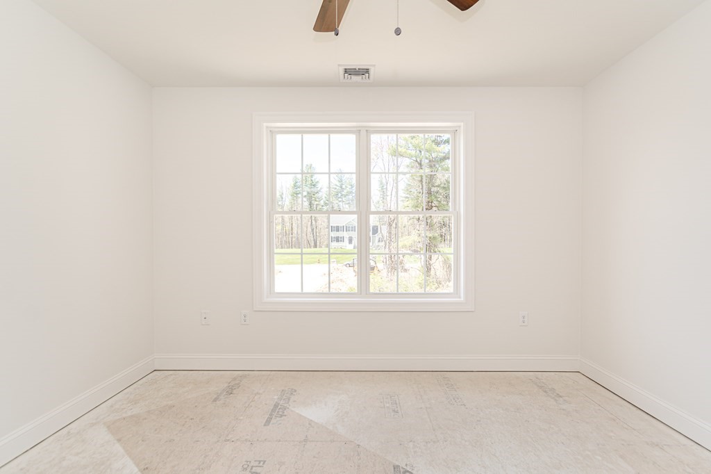 4 Cooper Lane Methuen, MA 01844 - Photo 30 of 42