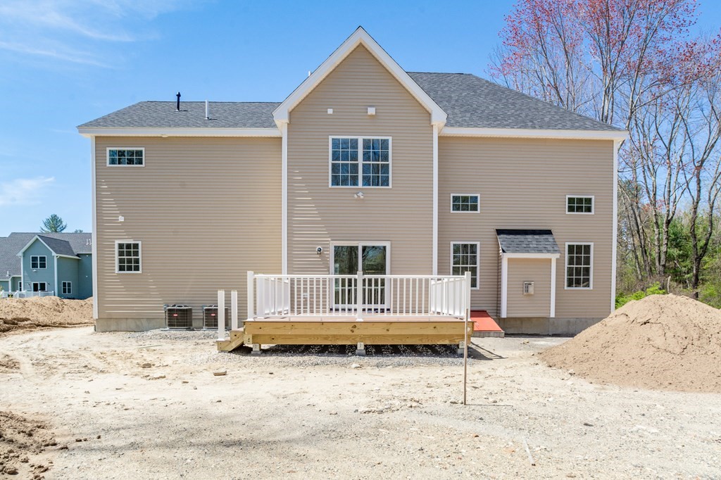 4 Cooper Lane Methuen, MA 01844 - Photo 36 of 42