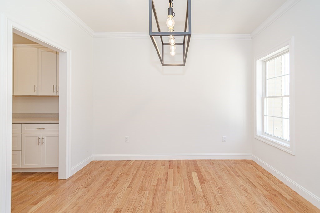 4 Cooper Lane Methuen, MA 01844 - Photo 4 of 42