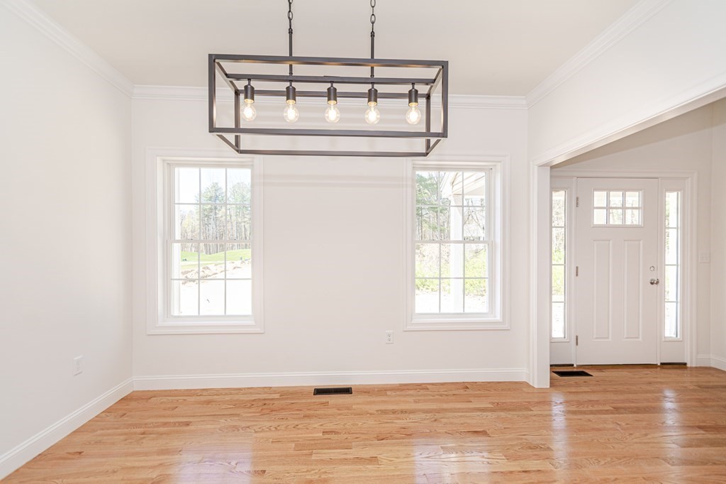 4 Cooper Lane Methuen, MA 01844 - Photo 6 of 42