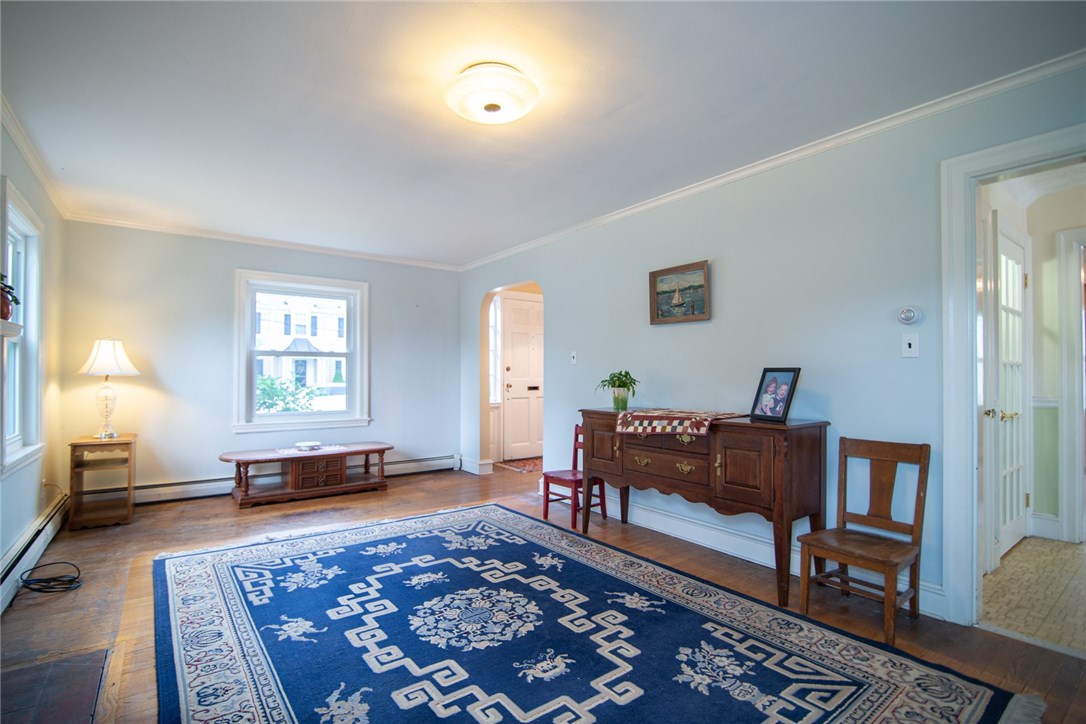 33 Sylvan Road East Providence, RI 02916 - Photo 14 of 40 Gallery Image 14