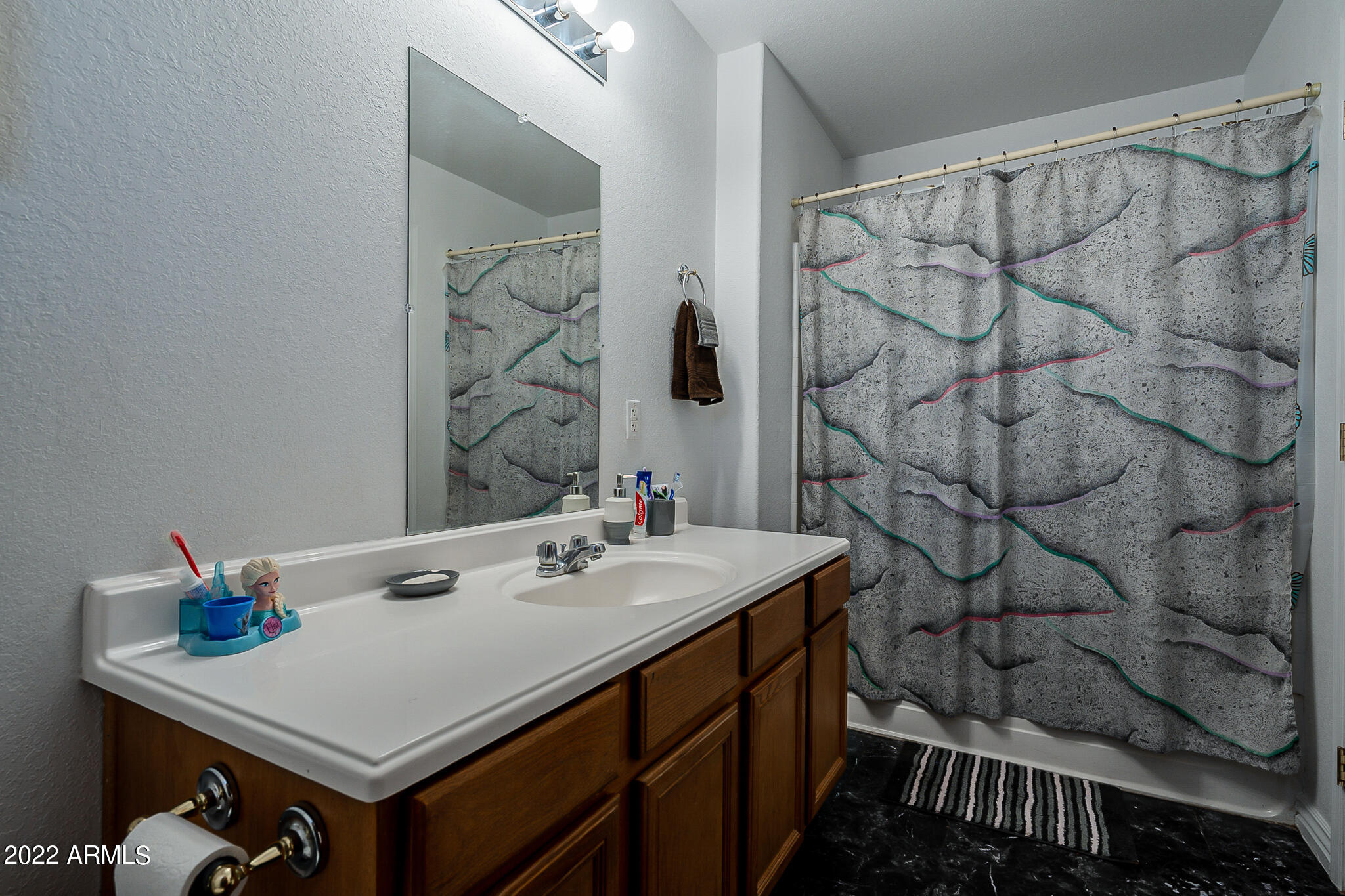 1239 East Fremont Road Phoenix, AZ 85042 - Photo 8 of 11 Fremont-26
