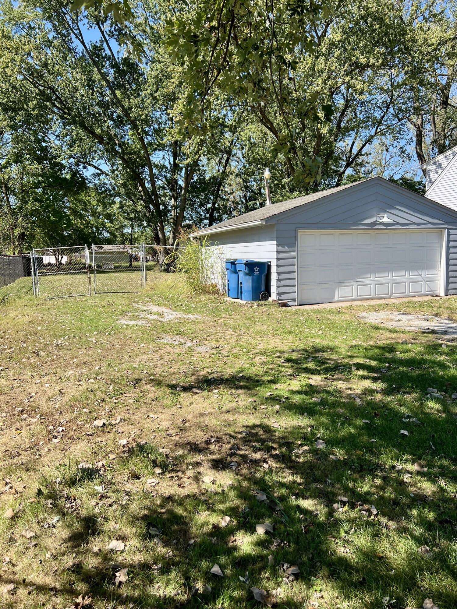 8304 Liable Road Highland, IN 46322 - Photo 17 of 23 1500x2000