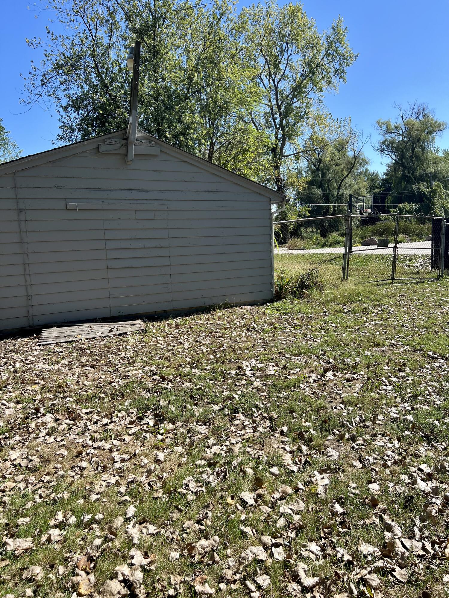 8304 Liable Road Highland, IN 46322 - Photo 23 of 23 1500x2000