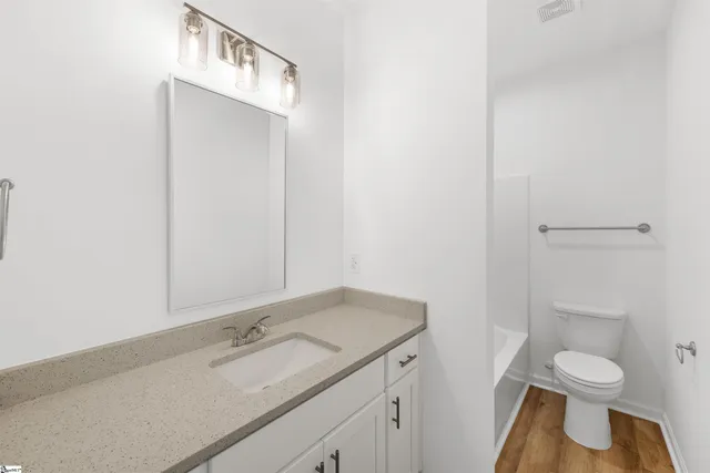 $1,800 | 13 A Jamison Street, Greenville, SC 29611