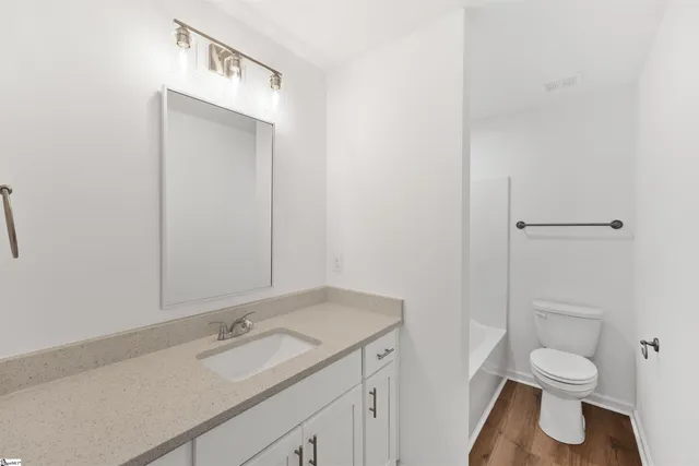 $1,800 | 13 A Jamison Street, Greenville, SC 29611