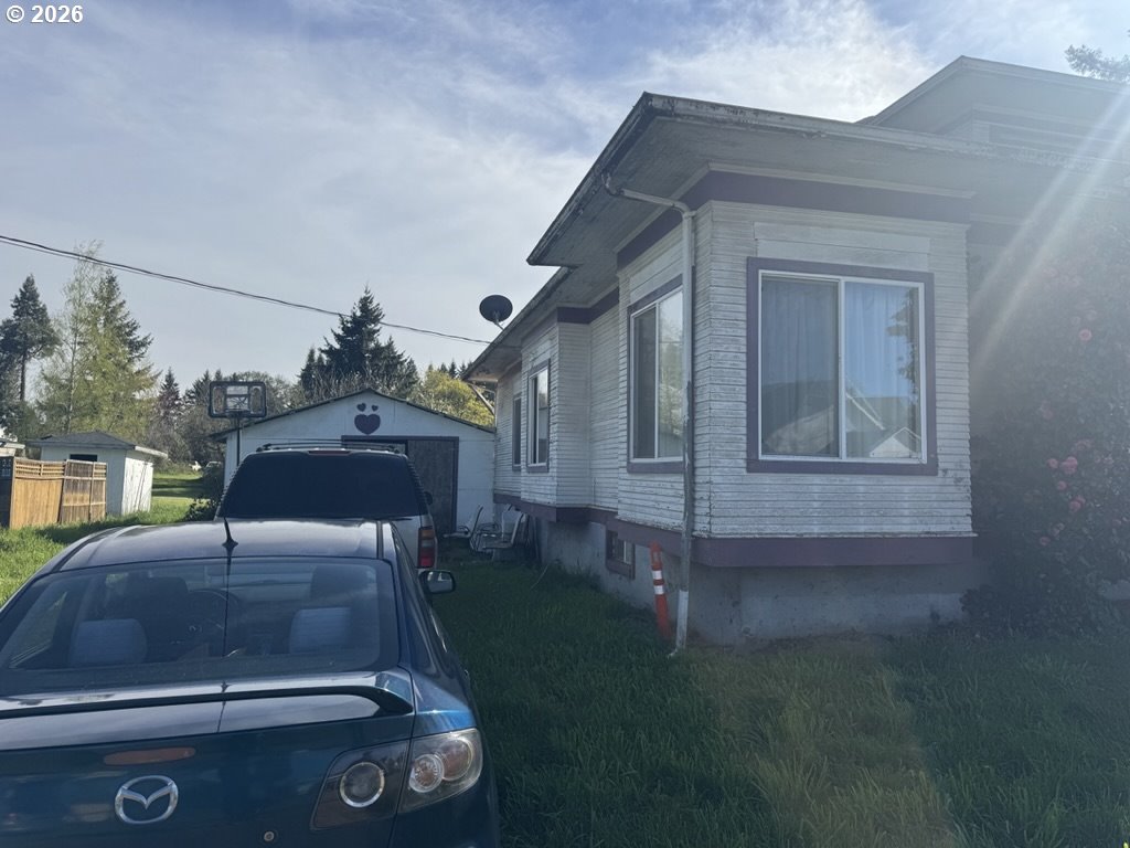 211 Church Street Amity, OR 97101 - Photo 3 of 7 a front view of house with yard