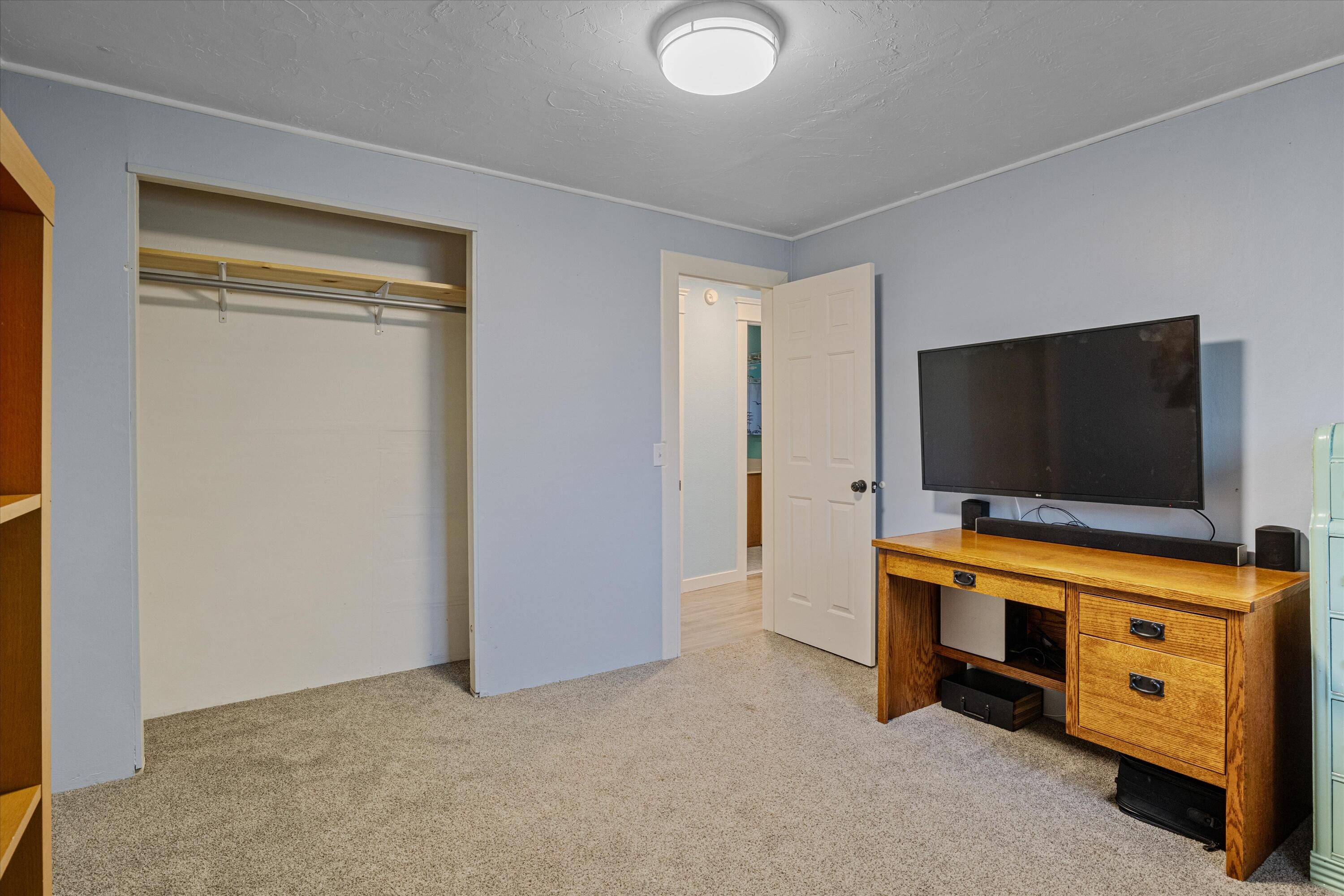 6355 Harold Road Central Point, OR 97502 - Photo 17 of 27 17-IMG_7705