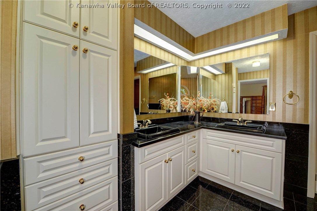 60 Summit Ridge Road Hurricane, WV 25526 - Photo 16 of 30 Gallery Image 16