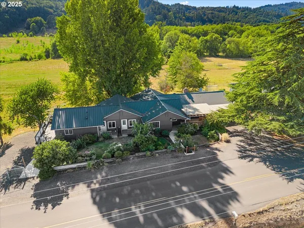 $949,000 | 16780 Southwest Muddy Valley Road, McMinnville, OR 97128
