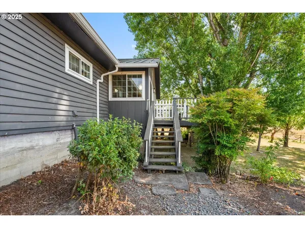 $949,000 | 16780 Southwest Muddy Valley Road, McMinnville, OR 97128