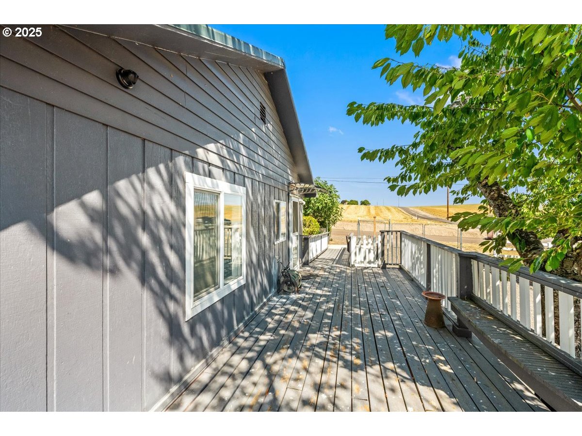 16780 Southwest Muddy Valley Road McMinnville, OR 97128 - Photo 36 of 42