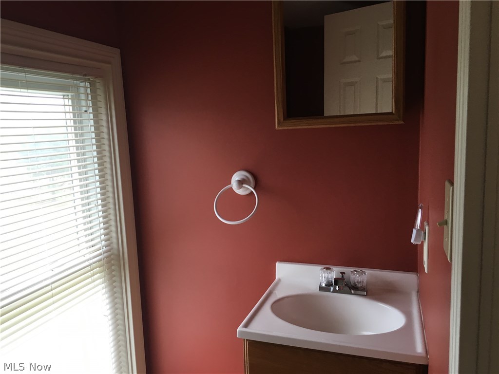 1258 Randolph Road Mogadore, OH 44260 - Photo 19 of 33 Gallery Image 19