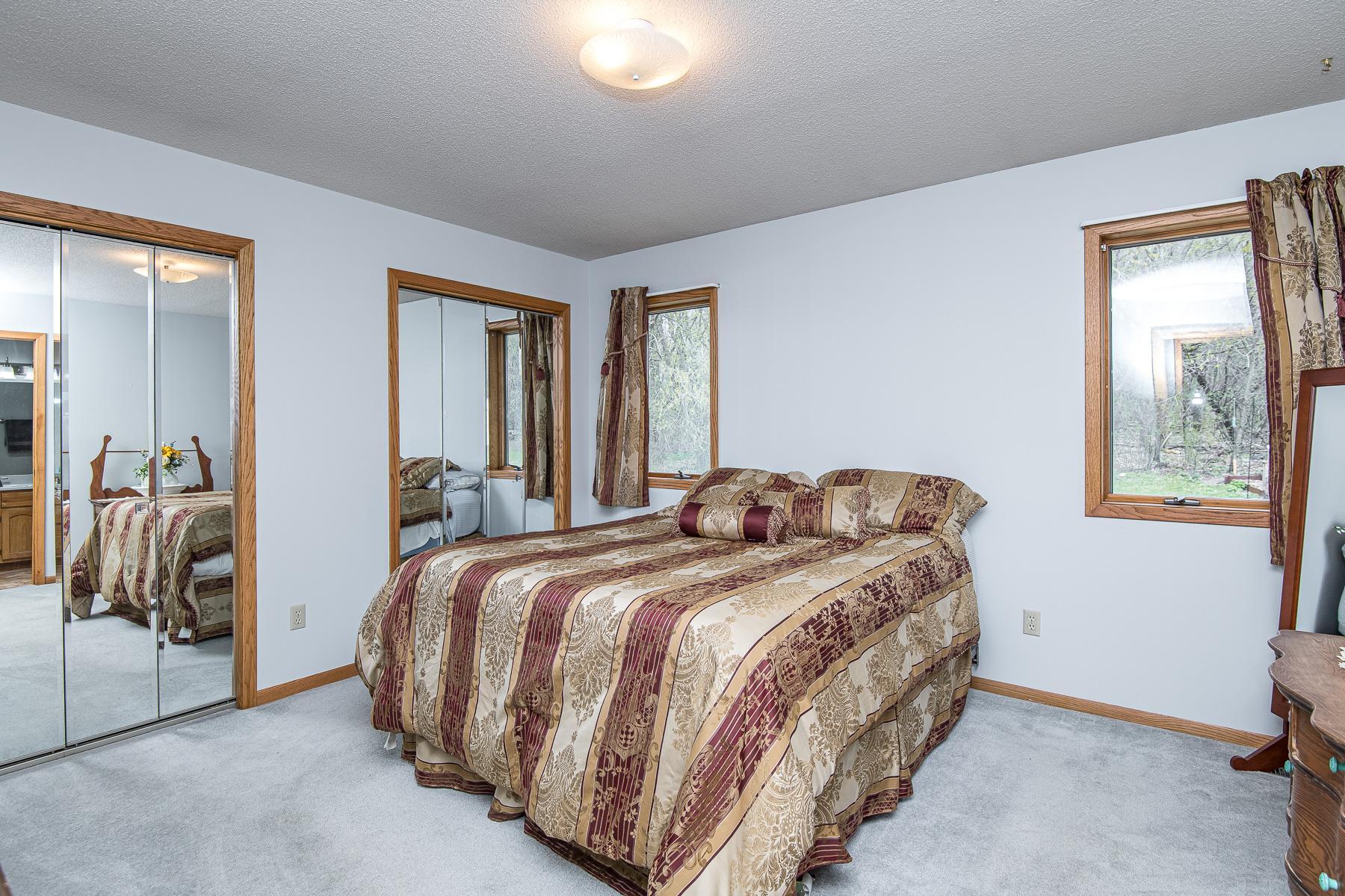 4239 Maple Street Southeast Rochester, MN 55904 - Photo 11 of 41