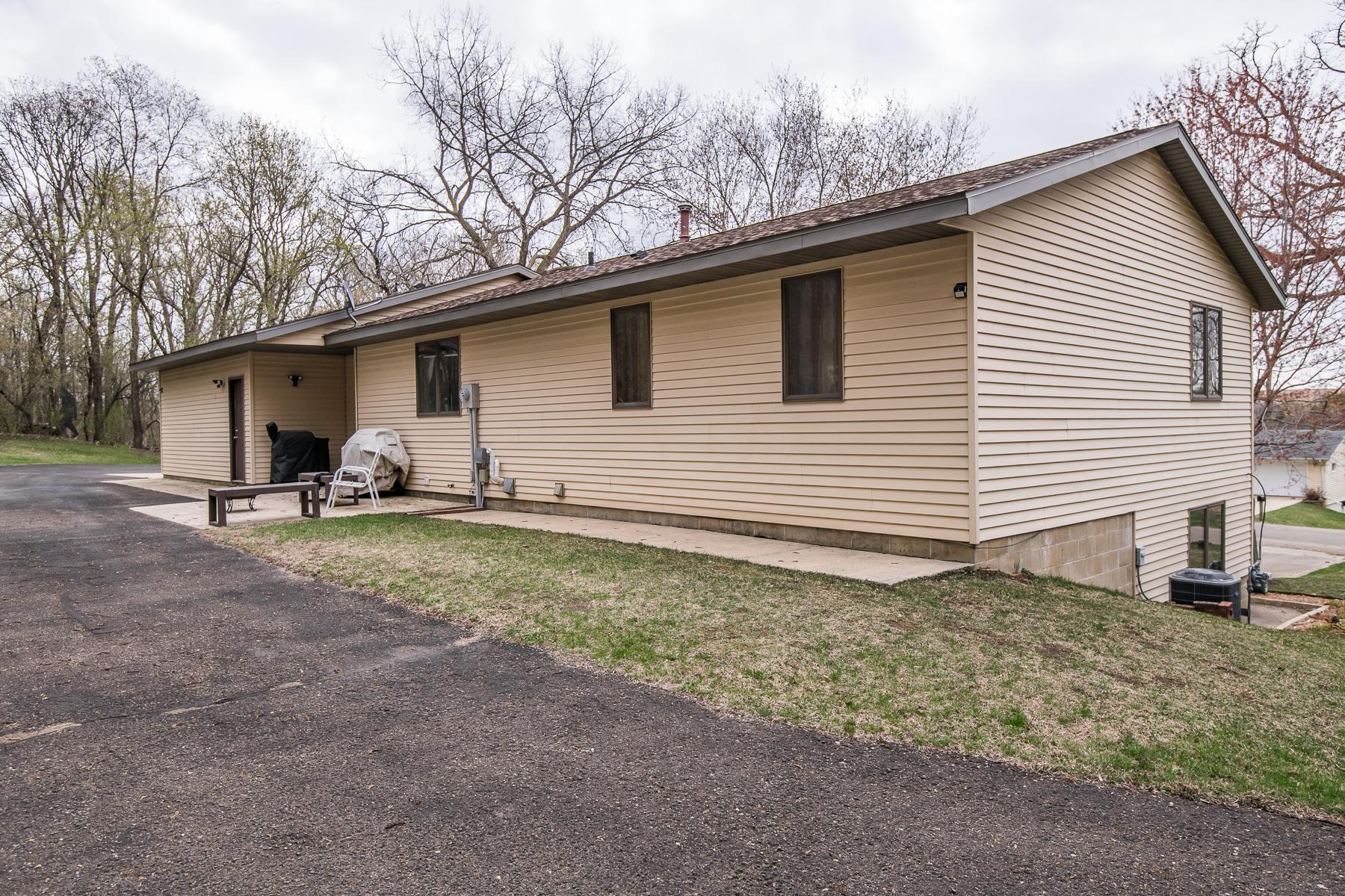 4239 Maple Street Southeast Rochester, MN 55904 - Photo 27 of 41