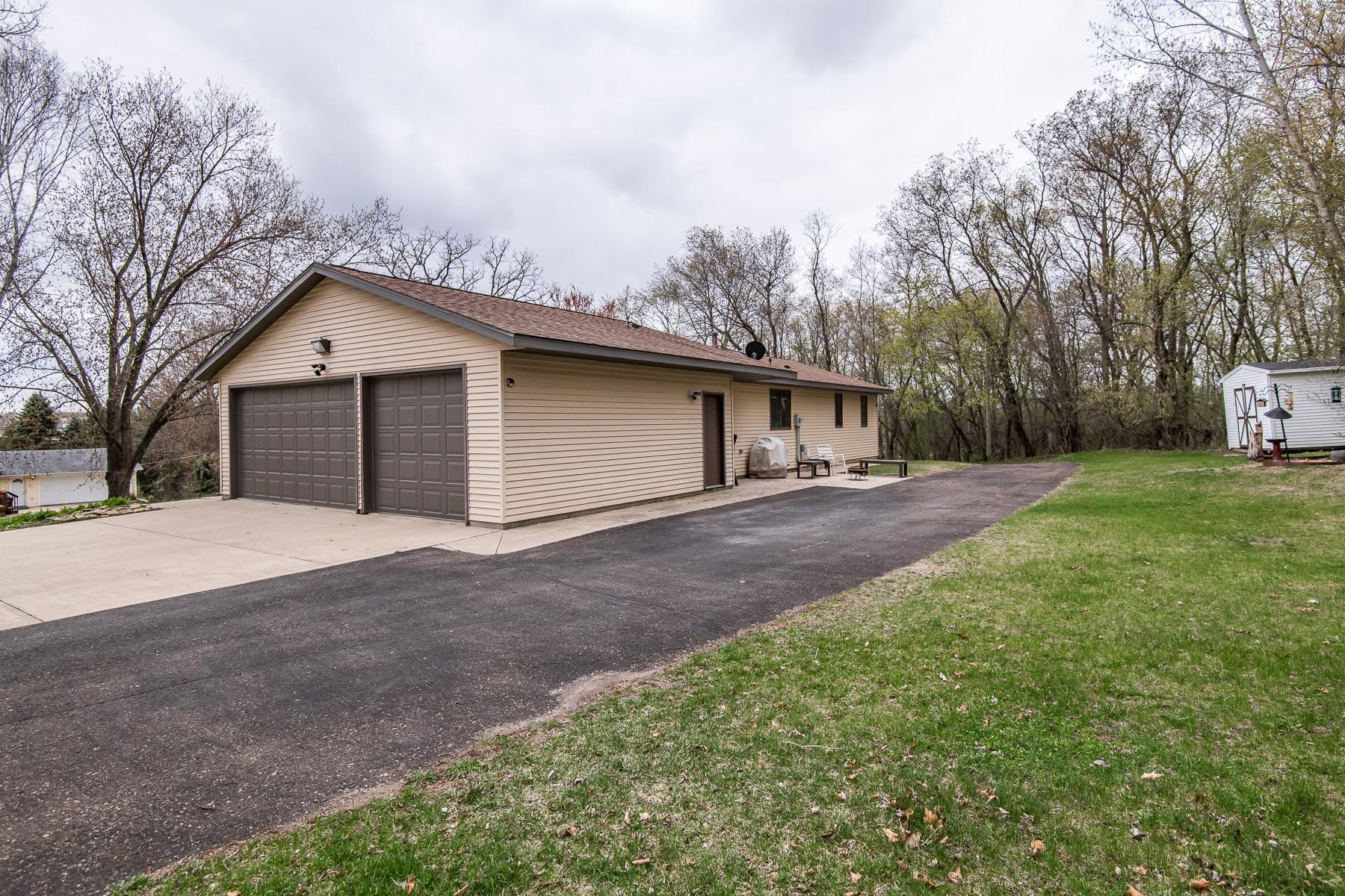 4239 Maple Street Southeast Rochester, MN 55904 - Photo 30 of 41