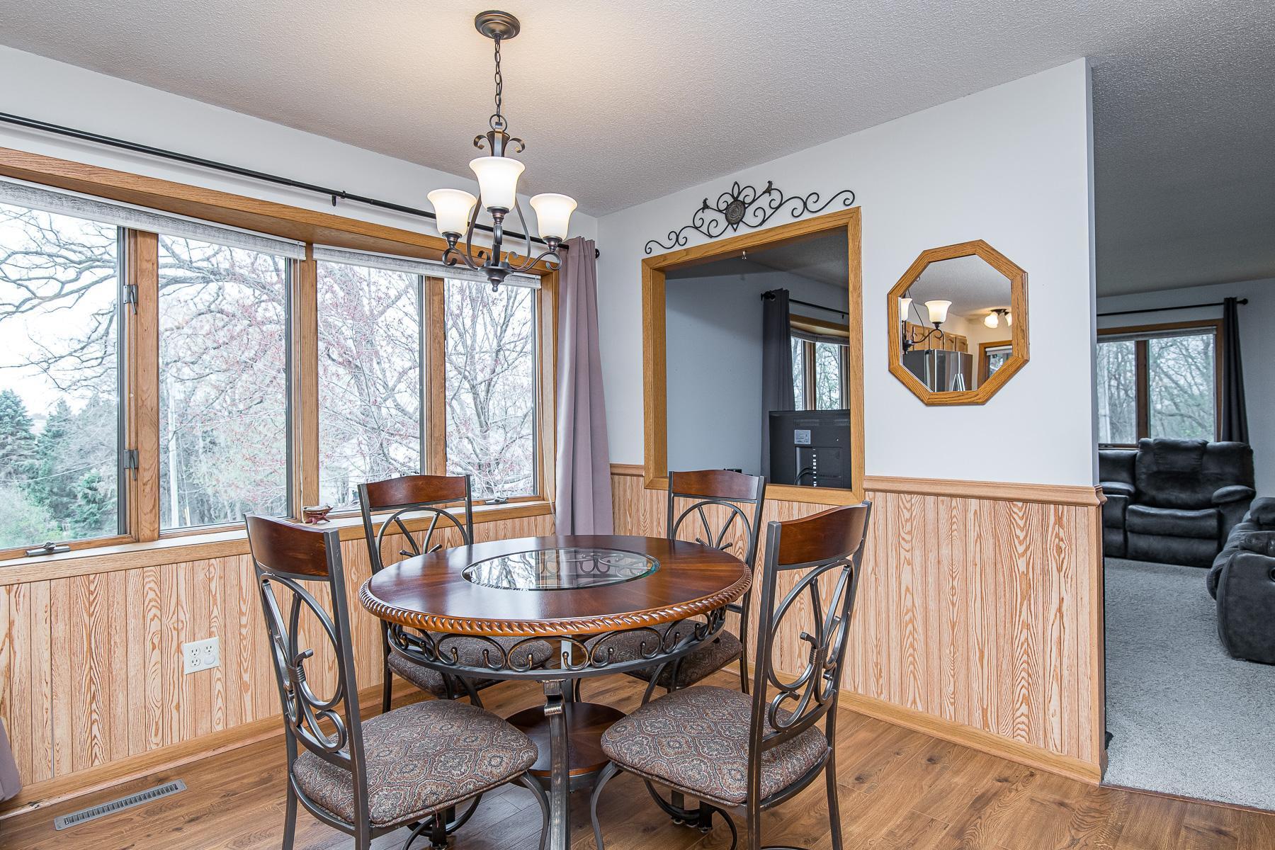 4239 Maple Street Southeast Rochester, MN 55904 - Photo 5 of 41