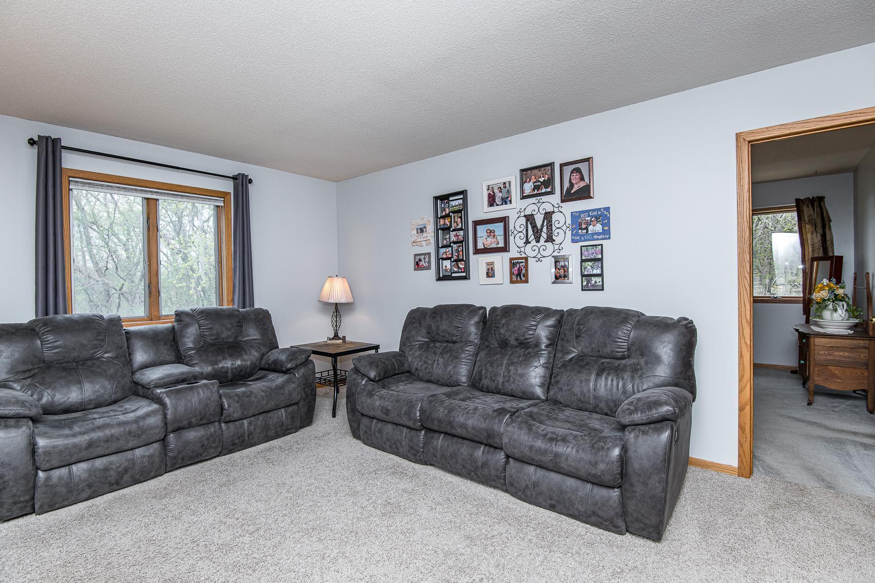 4239 Maple Street Southeast Rochester, MN 55904 - Photo 8 of 41