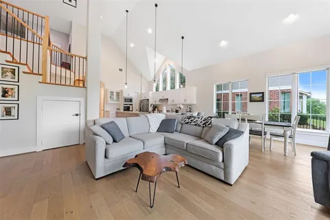 $529,000 | 813 Dogwood Trail, Aubrey, TX 76227