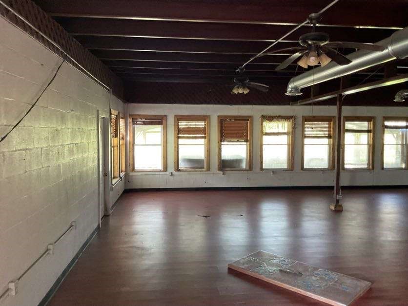 3303 St Anne Street Liverpool, TX 77577 - Photo 2 of 10 a view of room with window and wooden floor