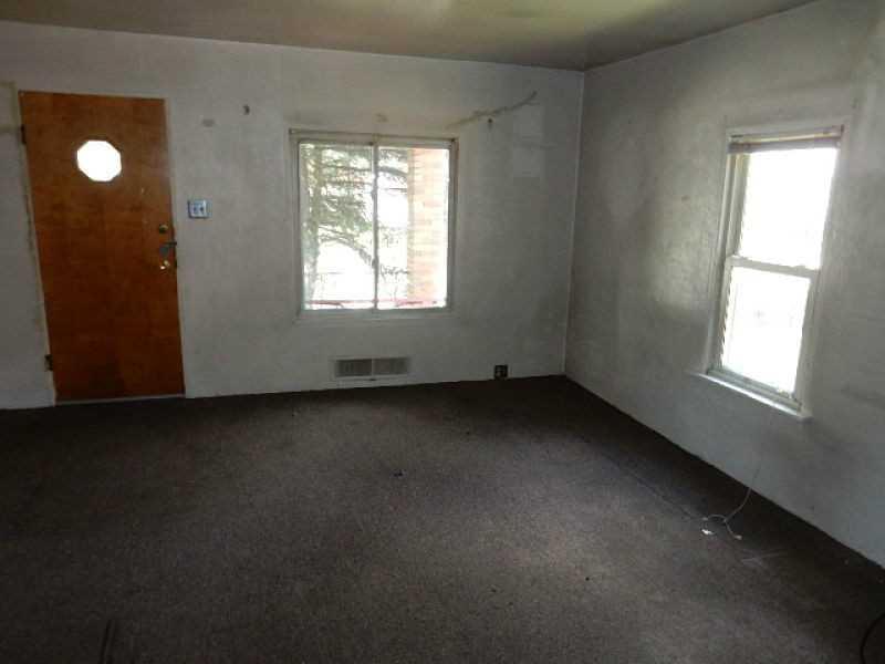 797 Becks Run Road Baldwin, PA 15210 - Photo 6 of 25 Living Room.