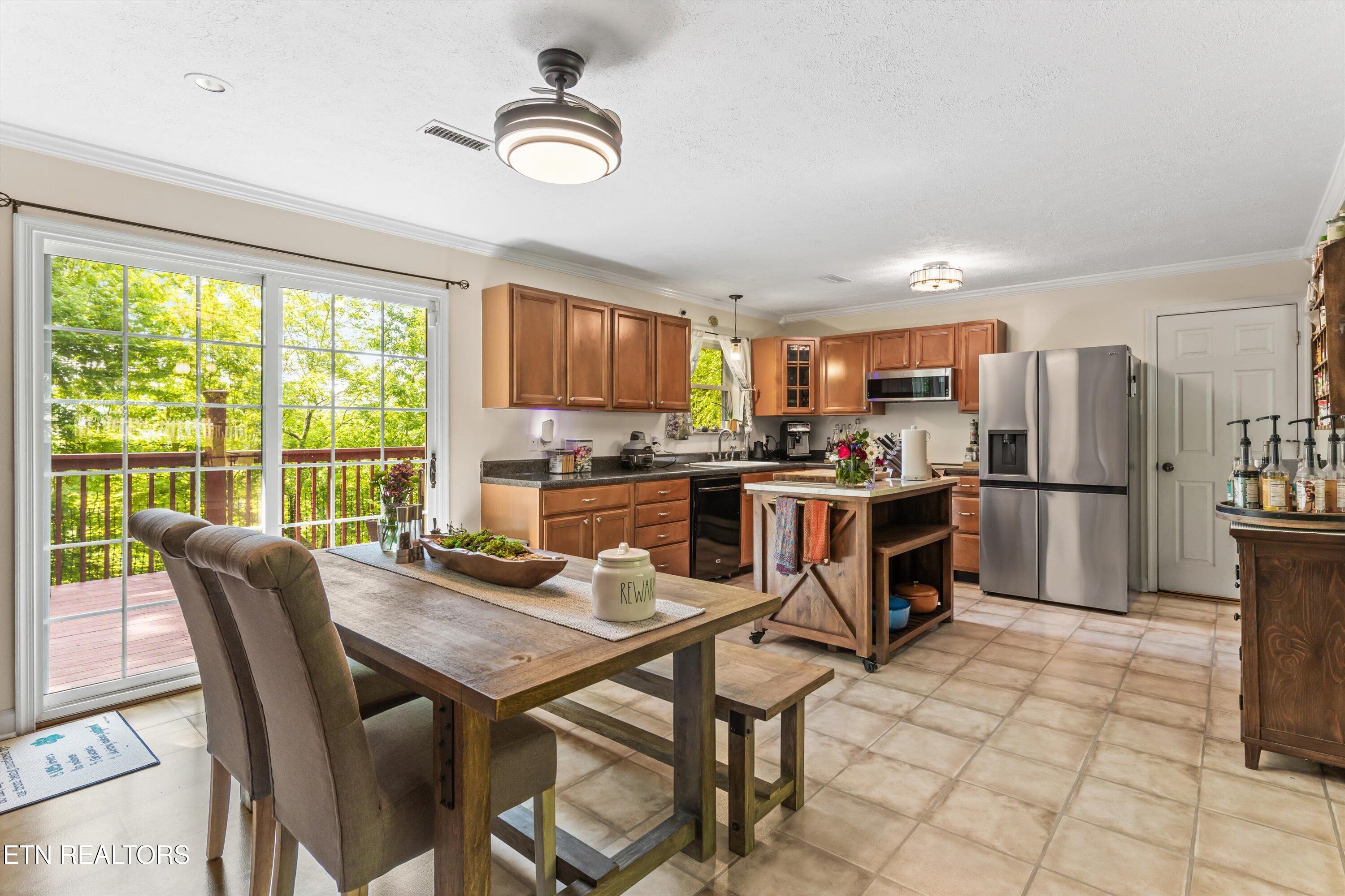 912 Lester Road Knoxville, TN 37920 - Photo 13 of 45 13-912 Lester Rd17